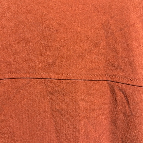 129-Aritzia Babaton Dolly Red Rust oversized  Button Down Shirt - Picture 7 of 7